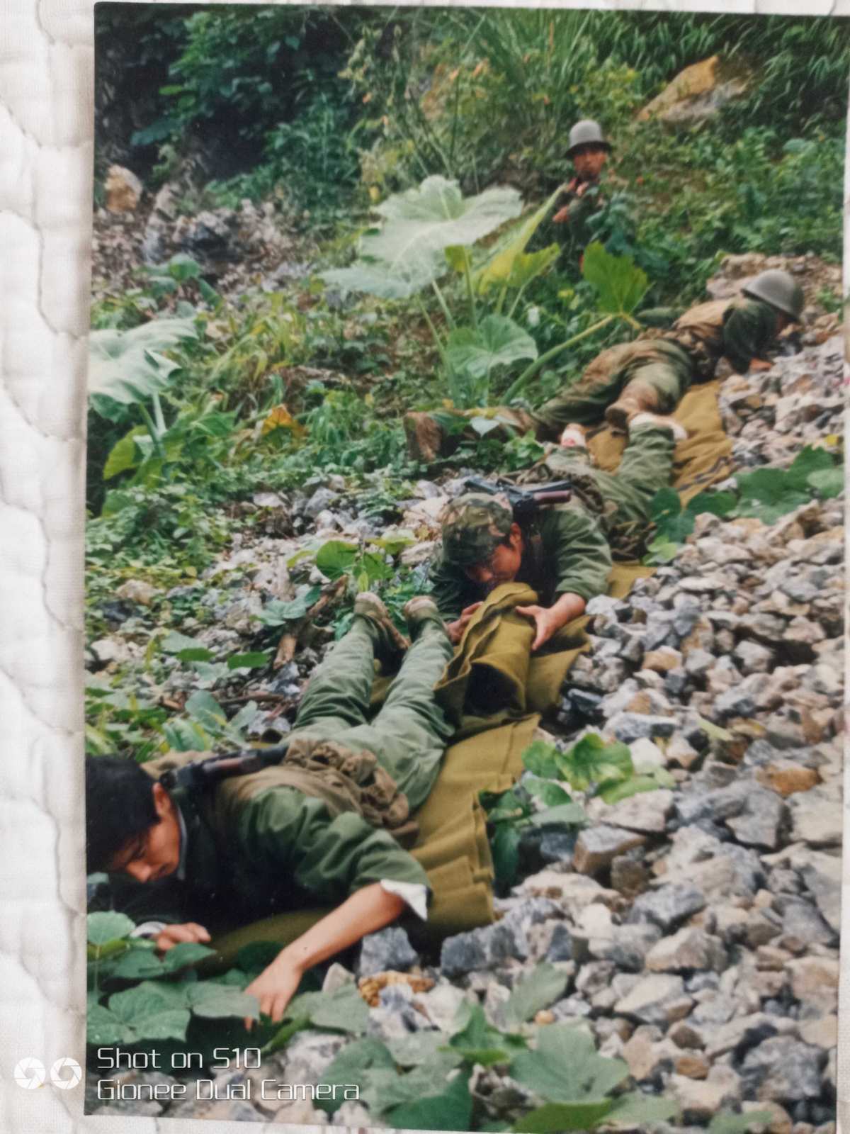 前线任务那部好玩_前线类似任务游戏推荐_类似前线任务的游戏