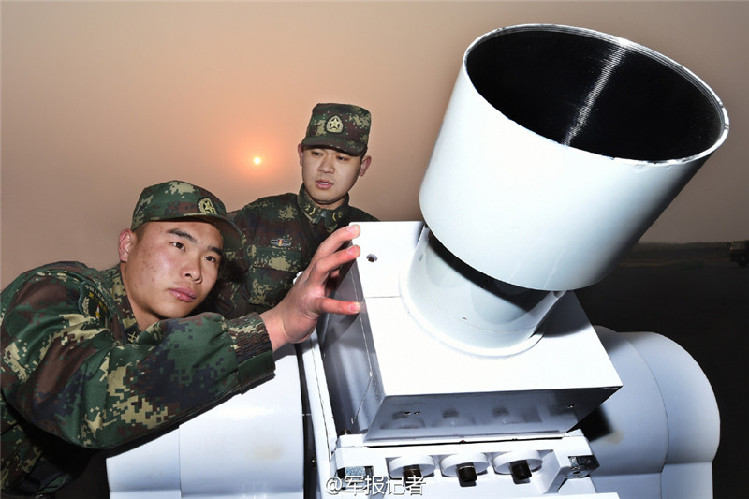 重装武器2_重装武器高清壁纸_重装武器