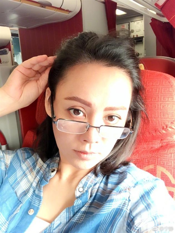 悦耳语音app_悦耳语音下载_耳悦语音