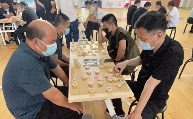 象棋二人对弈_象棋二人对战小游戏_二人象棋