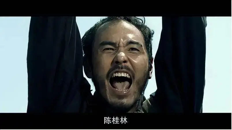 手机推塔游戏游戏多人联机_雪崩逃跑手机游戏_手机赛车游戏哪个好玩大型游戏