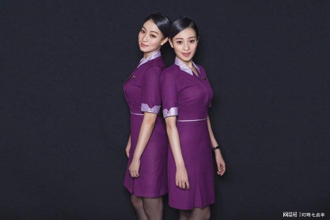 饼干游戏视频_跳饼干 手机游戏_饼干游戏电影