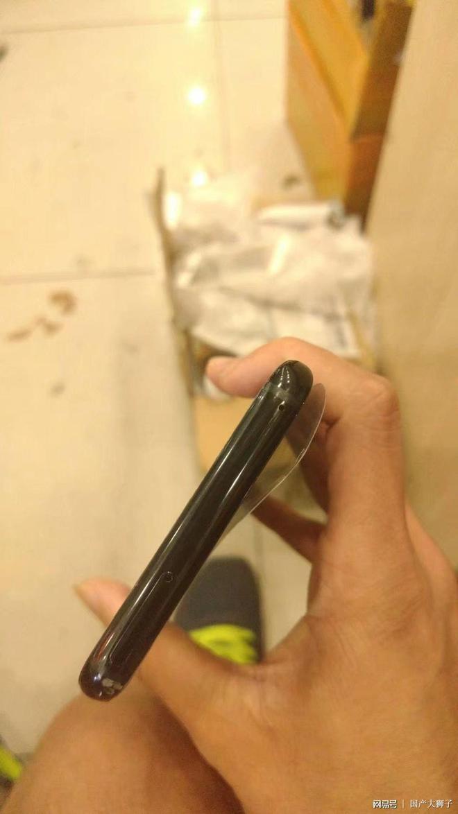 好摔玩手机游戏有哪些_玩游戏想摔手机_玩游戏好还是摔手机好呢