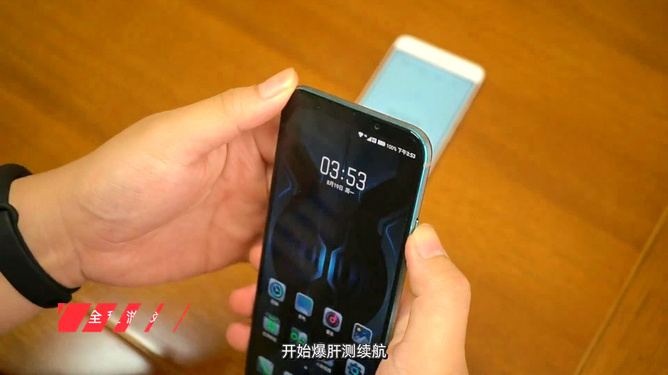 好玩的开箱手游_游戏手机开箱299_开箱游戏