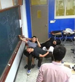 集体游戏惩罚措施搞笑,集体游戏中的趣味惩罚方法大盘点