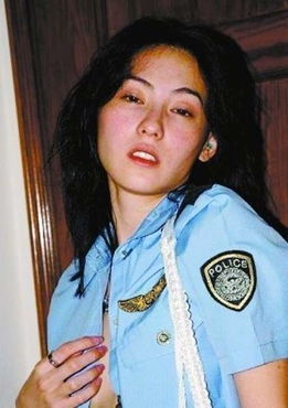 张柏芝自揭拍艳照因由 张柏芝自揭拍艳照因由